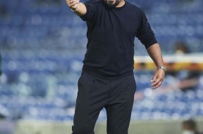 爱游戏线上-关于窗口期欧联传出新动向，那不勒斯遗憾出局，管理层表态：赛场秩序良好，数据趋势出现新变化的信息